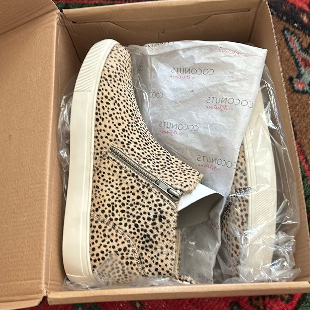 Anthropologie Coconuts by Matisse ankle sneaker